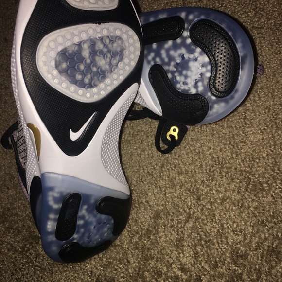 SOLD-✨NEW✨Women’s Nike Joyride Run Flyknit - Picture 4 of 4